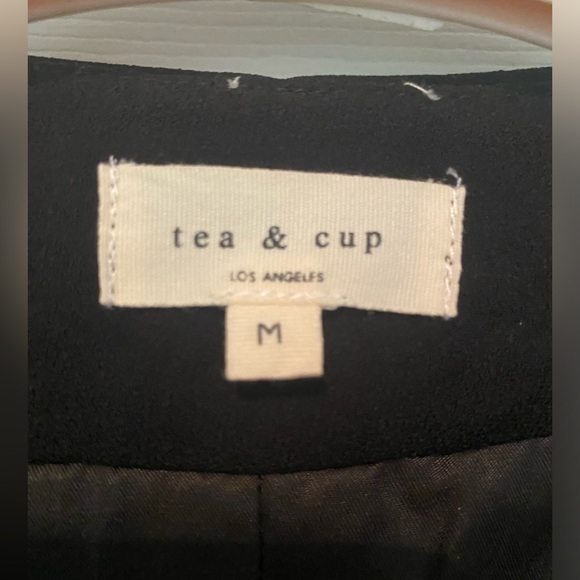 EUC Tea n Cup Women’s Bell Sleeve Blazer - Black, size M - Picture 5 of 6